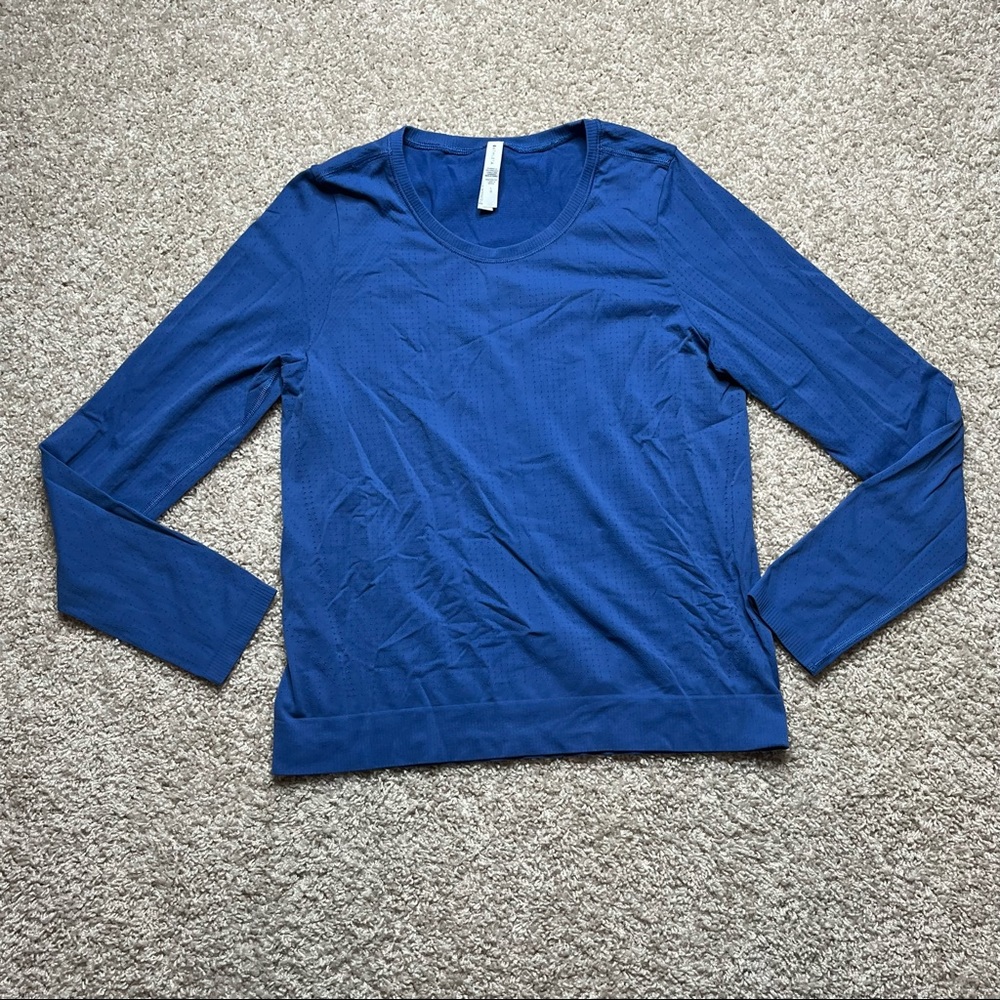 Athleta In Motion Top T-Shirt Size L EUC
